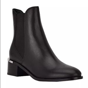 Calvin Klein Tiana Chelsea Boots